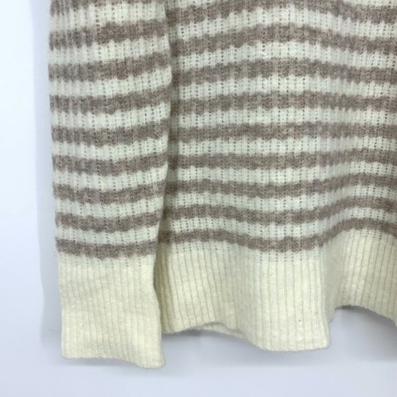 Striped Cream and White Turtleneck Sweater - Picture 5 of 11